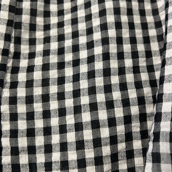 Vineyard Vines black and white check dress with tie in front. NWT Size 12 - Picture 4 of 8